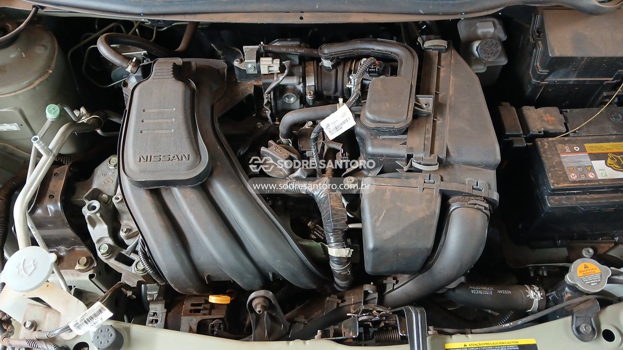 Nissan March 10sv - 2019/2020 — foto 5 de 13