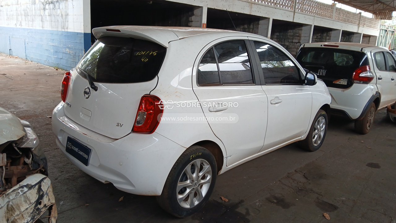 Nissan March 10sv - 2019/2020 — foto 4 de 13