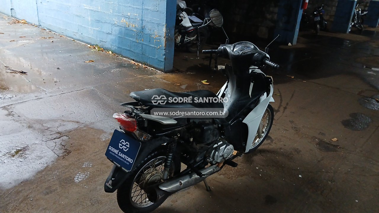 Honda Biz 110i - 2017/2018 — foto 4 de 13