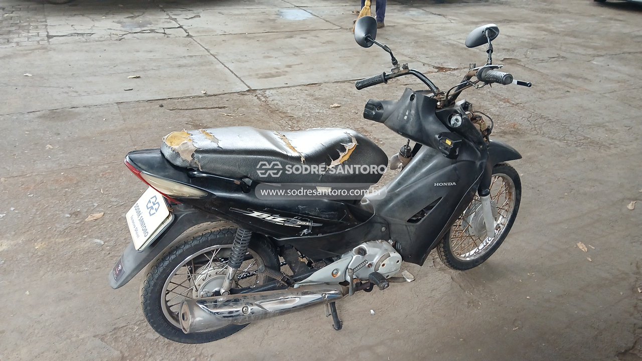 Honda Biz 125 KS - 2008/2009 — foto 4 de 12