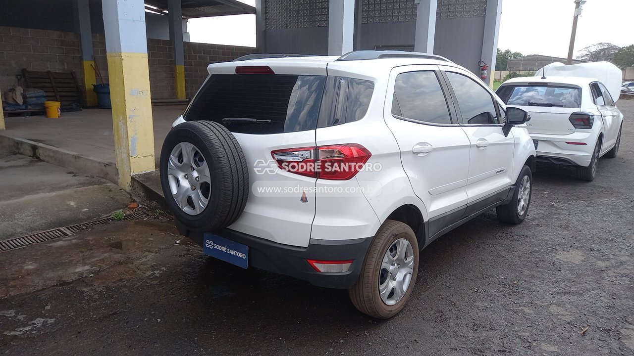 Ford Ecosport SE AT 1.6b - 2016/2017 — foto 4 de 13