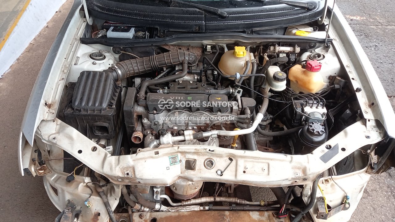 Chevrolet Classic LS - 2014/2015 — foto 5 de 13