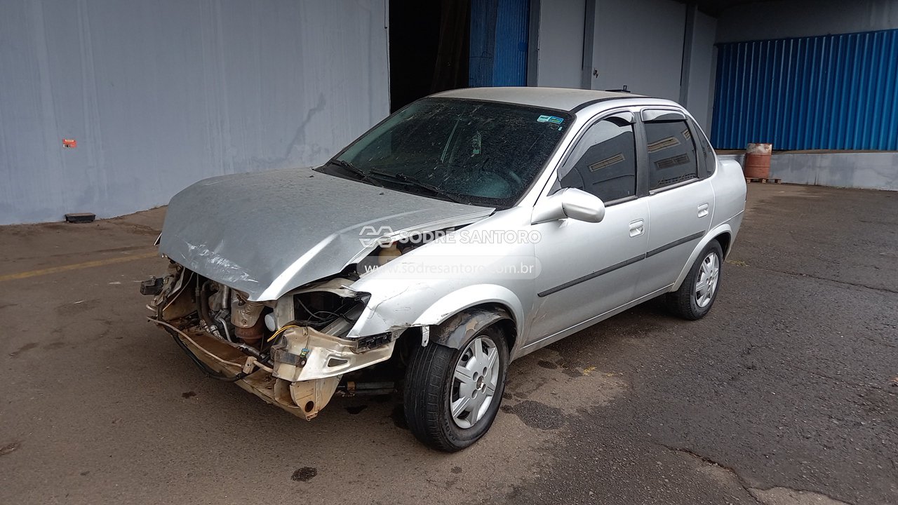 Chevrolet Classic LS - 2014/2015 — foto 3 de 13