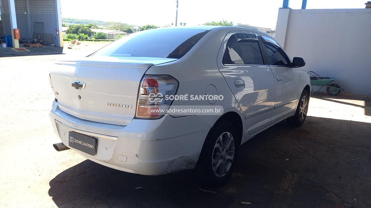 Chevrolet Cobalt 1.8 Ltz - 2012/2013 — foto 4 de 13