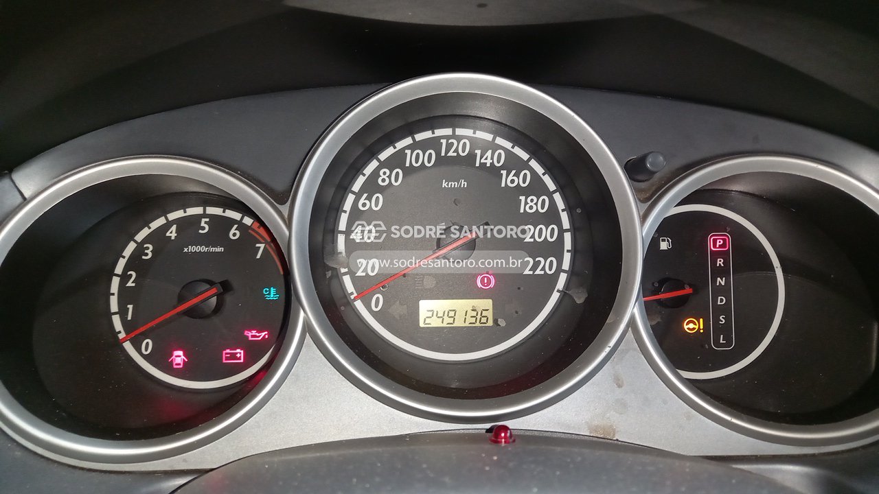 Honda Fit EX - 2005/2005 — foto 7 de 13