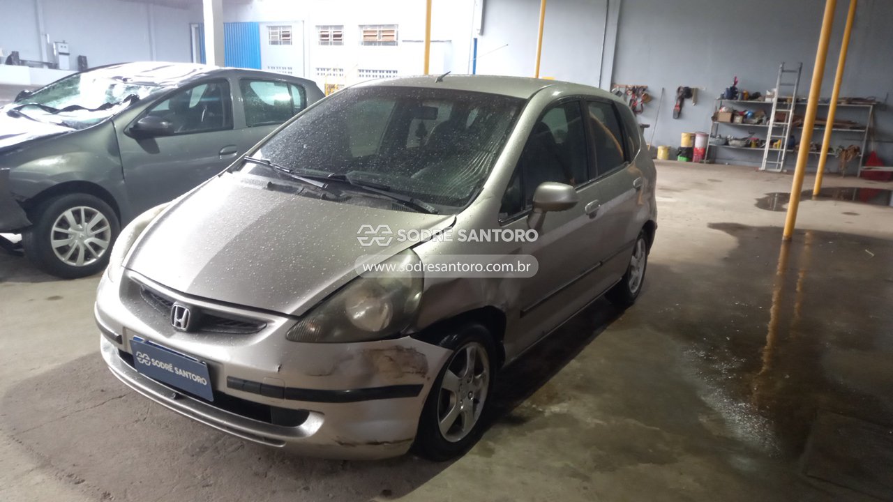 Honda Fit EX - 2005/2005 — foto 3 de 13