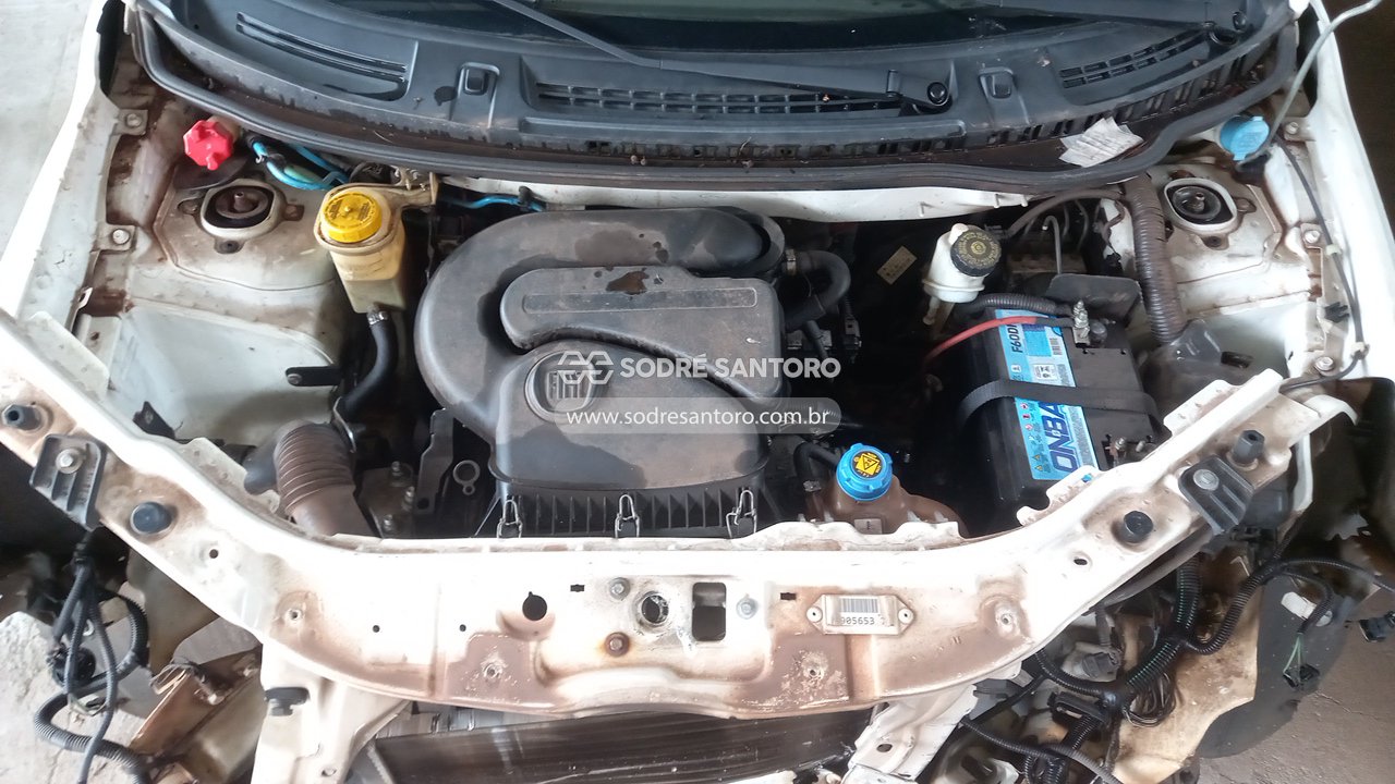 Fiat Fiorino 1.4 Flex - 2014/2015 — foto 5 de 13