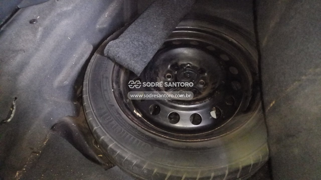 Fiat Idea Essence 1.6 - 2011/2011 — foto 10 de 13