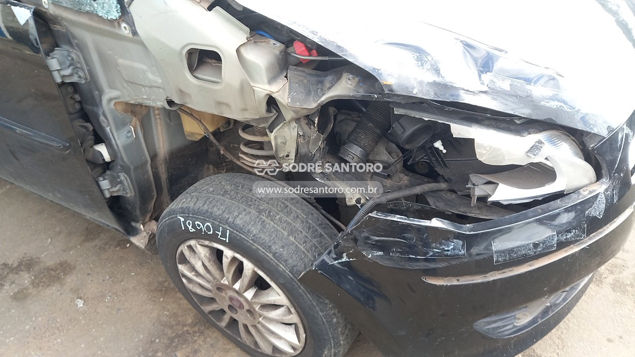 Fiat Idea Essence 1.6 - 2011/2011 — foto 12 de 13