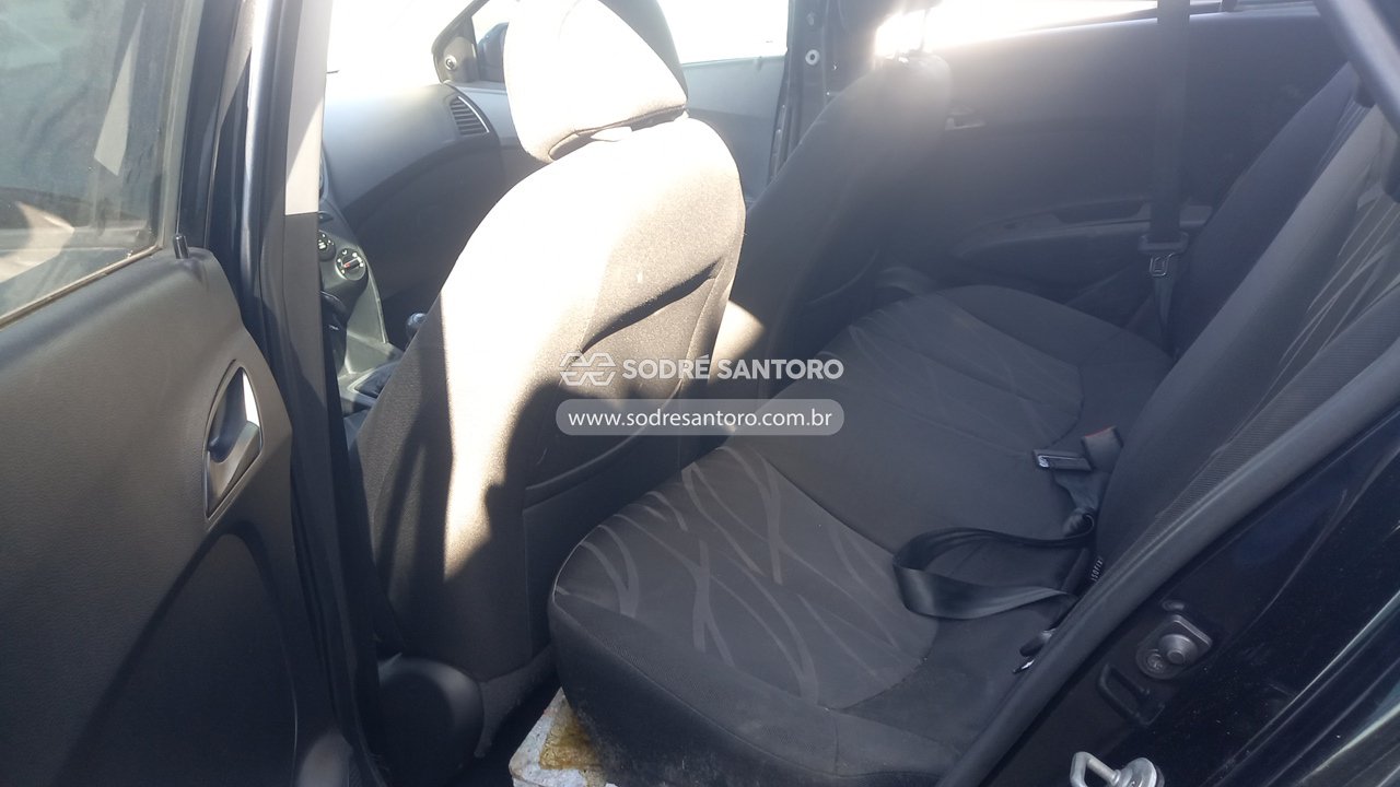 Hyundai Hb20s 1.0m 1.0m - 2013/2014 — foto 12 de 12