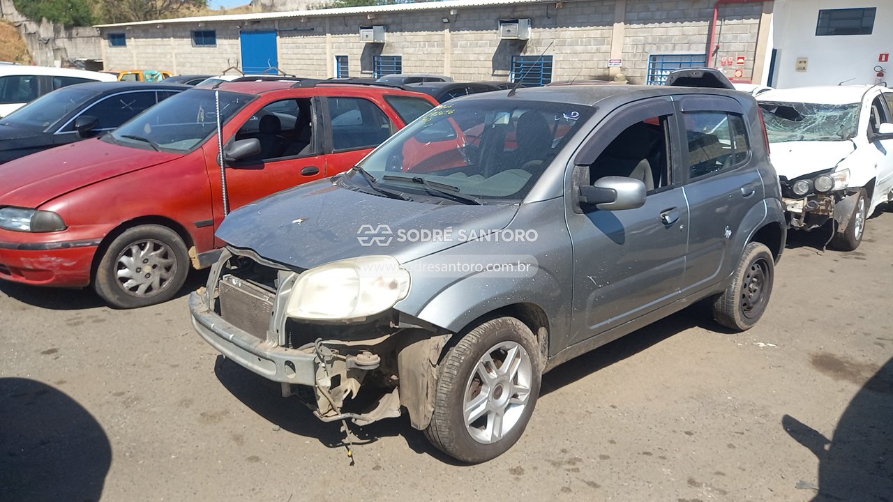 Fiat Uno Vivace 1.0 - 2011/2012 — foto 3 de 13