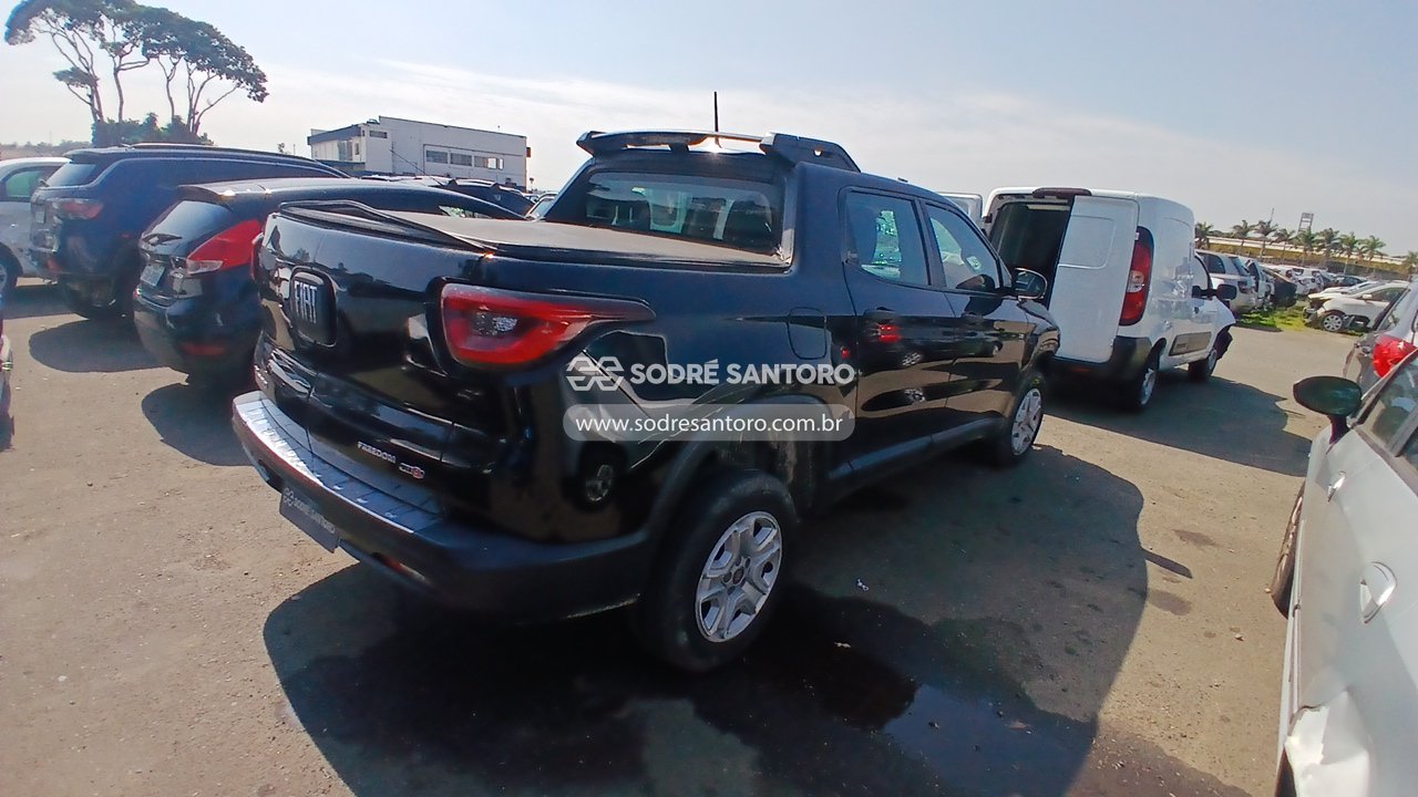 Fiat Toro Freedom At9 - 2017/2018 — foto 4 de 11