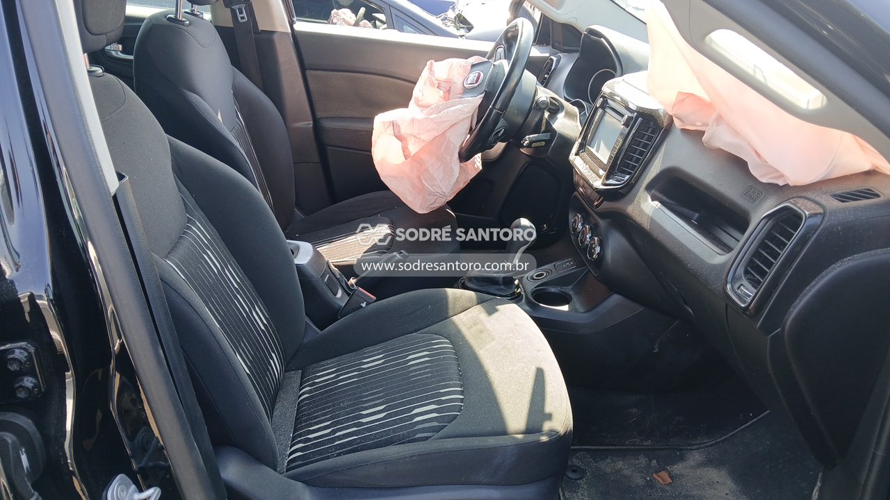 Fiat Toro Freedom At9 - 2017/2018 — foto 8 de 11