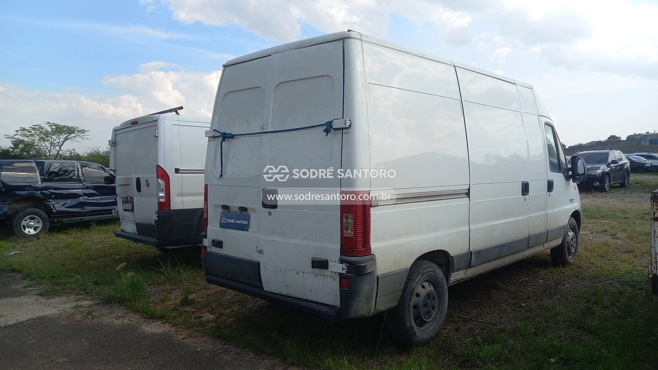 Fiat Ducato Maxicargo - 2013/2014 — foto 4 de 13