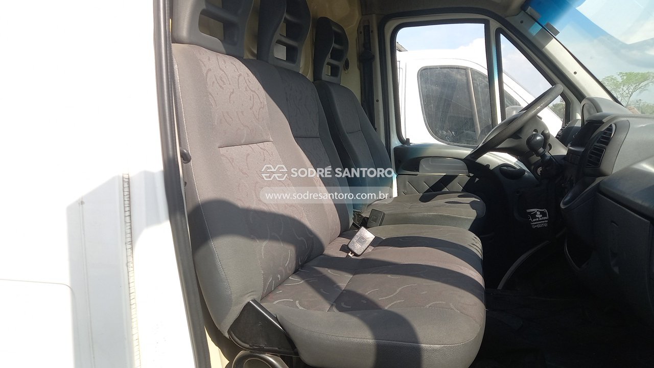 Fiat Ducato Maxicargo - 2013/2014 — foto 9 de 13