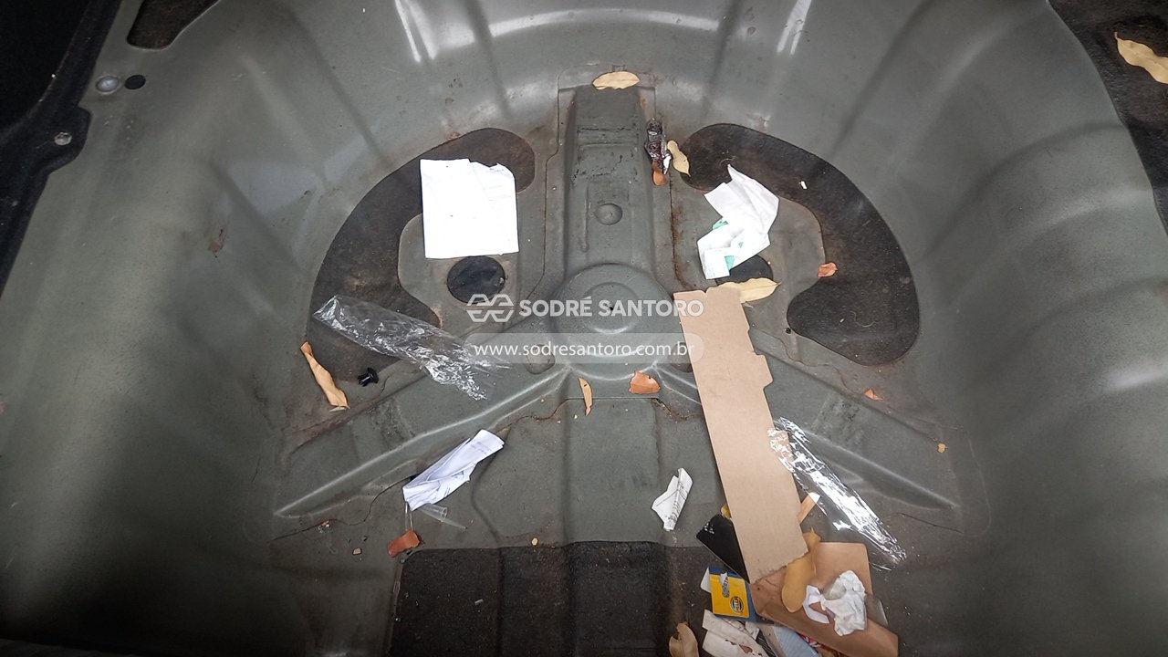 Hyundai Hb20s 1.0m Comf - 2017/2018 — foto 10 de 13