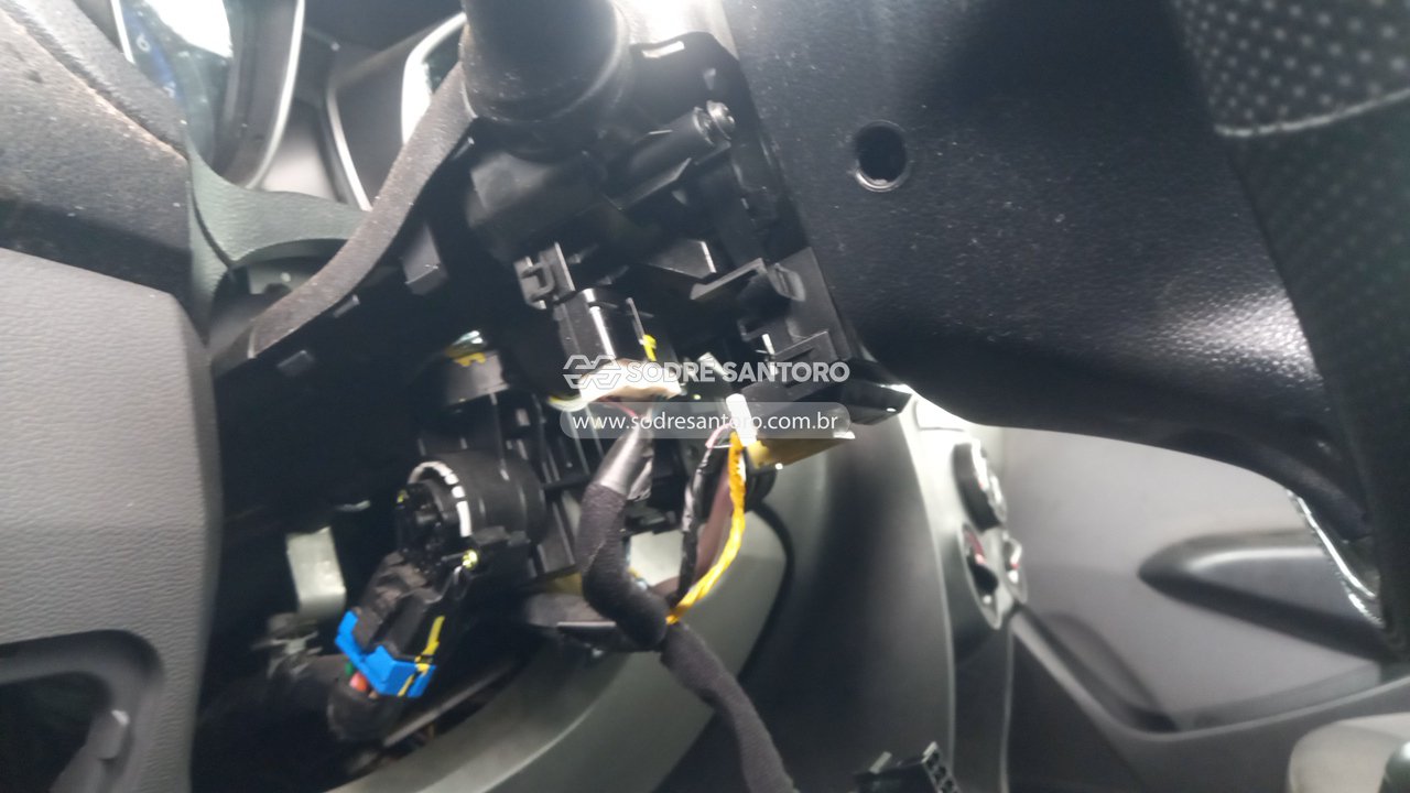 Hyundai Hb20s 1.0m Comf - 2017/2018 — foto 11 de 13