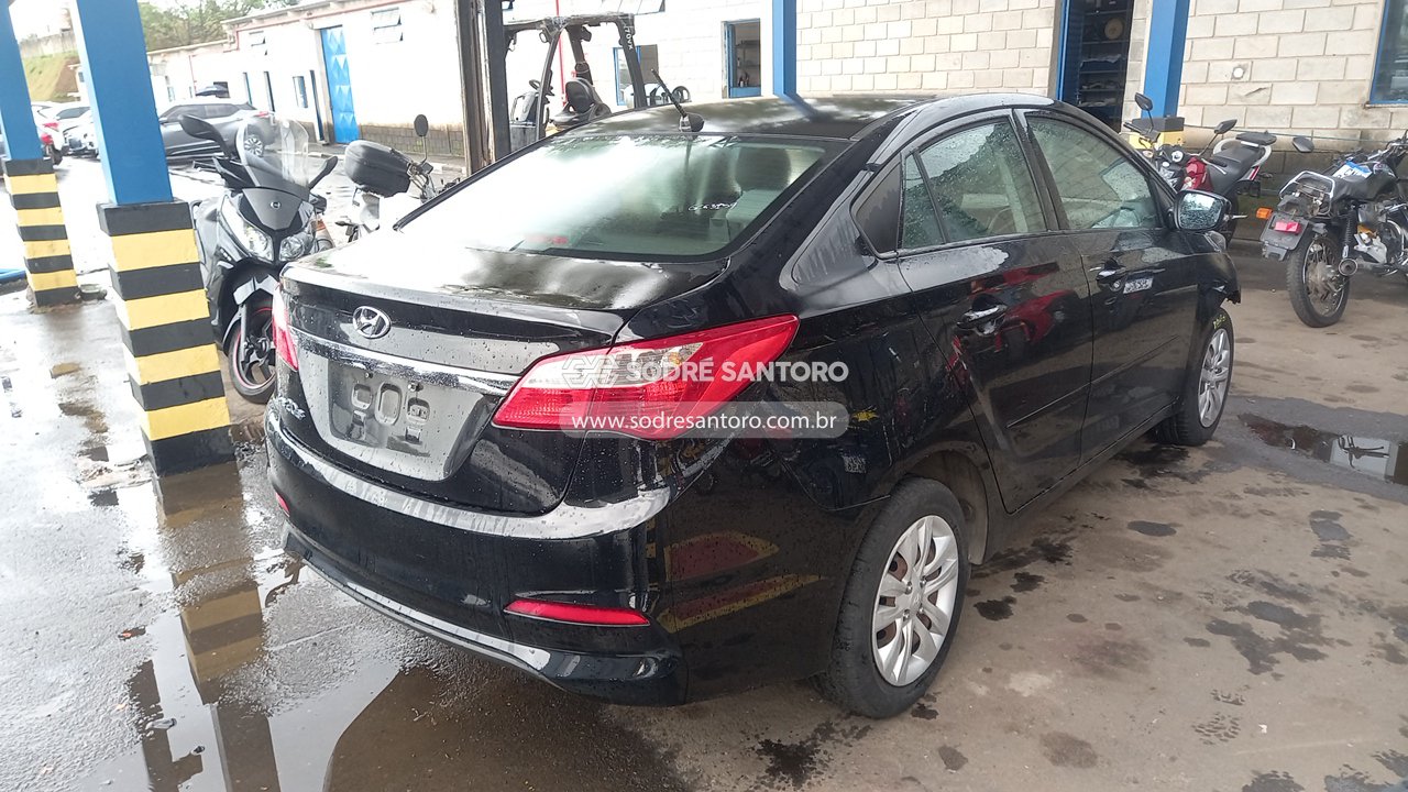 Hyundai Hb20s 1.0m Comf - 2017/2018 — foto 4 de 13