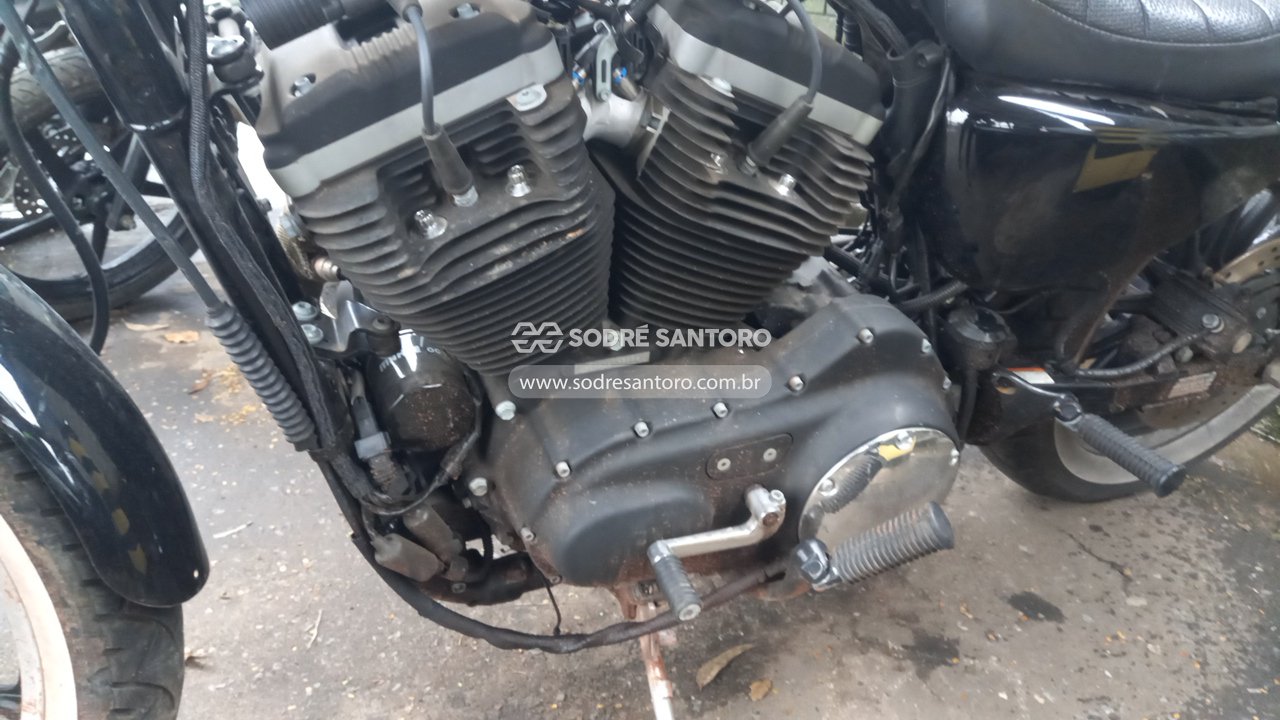 Harley Davidson Xl883 R - 2008/2008 — foto 5 de 11