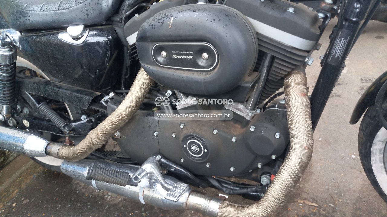 Harley Davidson Xl883 R - 2008/2008 — foto 7 de 11