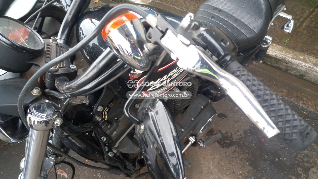 Harley Davidson Xl883 R - 2008/2008 — foto 10 de 11