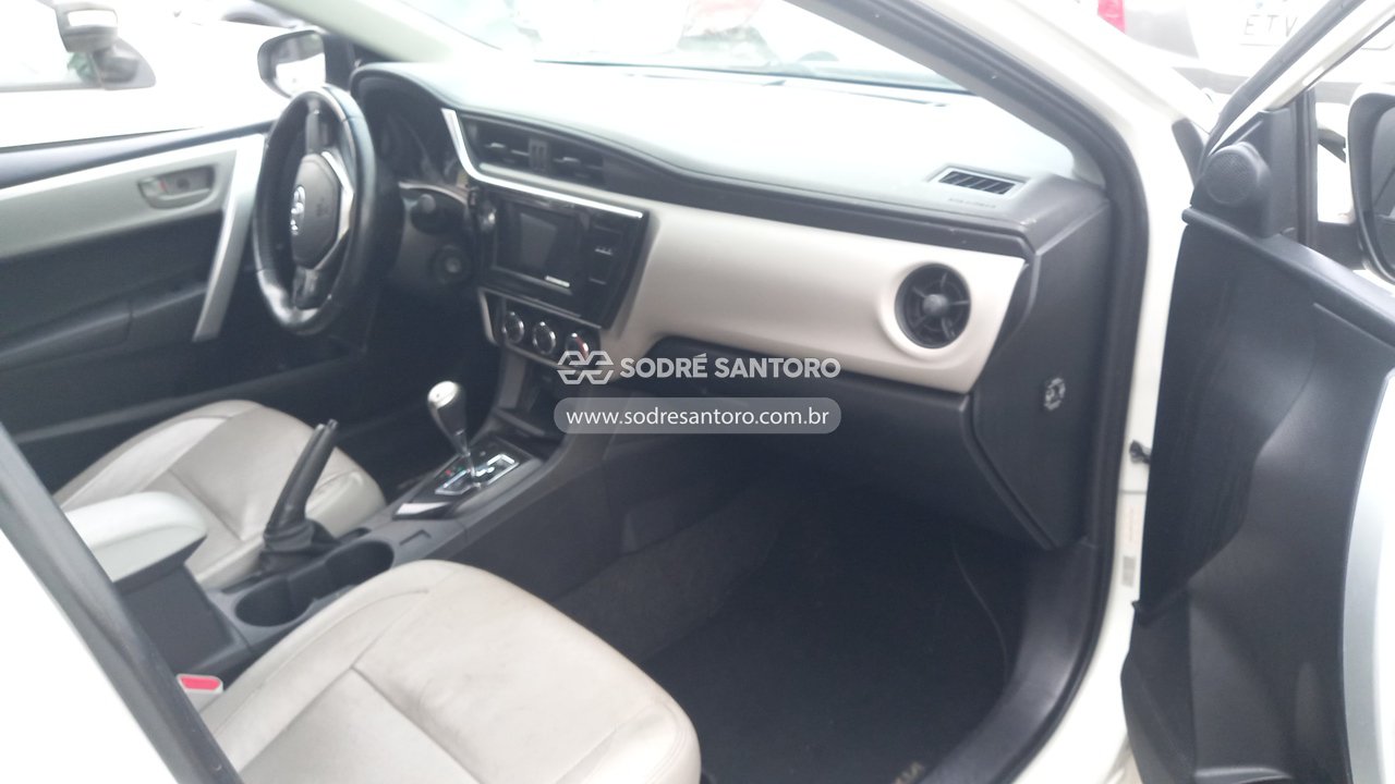 Toyota Corolla Gli Upper - 2017/2018 — foto 7 de 13