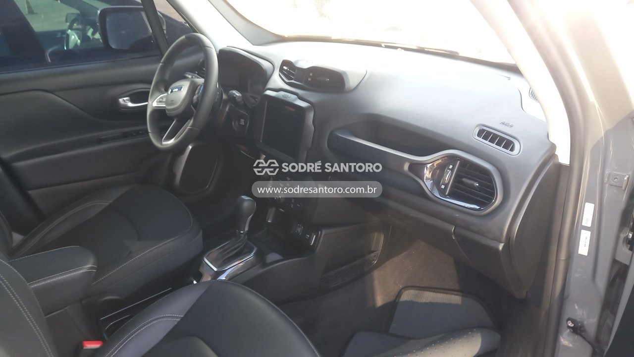 Jeep Renegade Lgtd T270 - 2023/2024 — foto 8 de 13