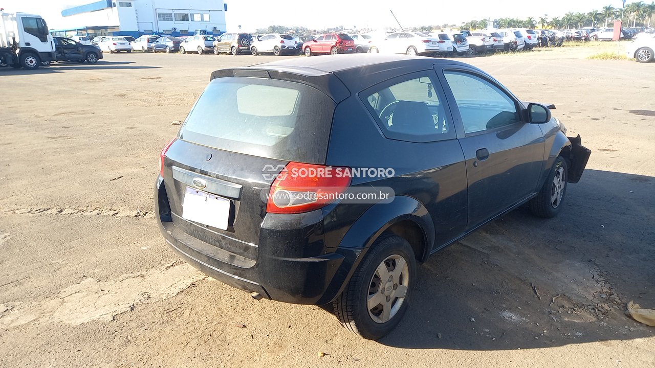 Ford KA Flex - 2008/2009 — foto 4 de 11