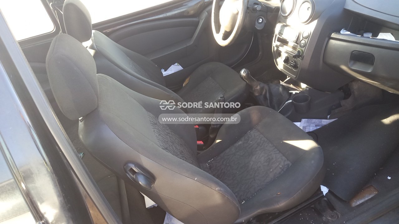 Ford KA Flex - 2008/2009 — foto 8 de 11