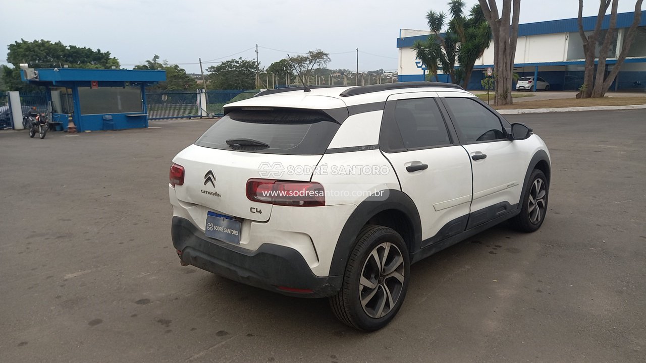 Citroen C4 Cactus - 2022/2022 — foto 4 de 13