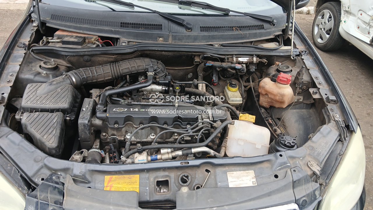 Chevrolet Prisma 1.4l LT - 2011/2012 — foto 5 de 12