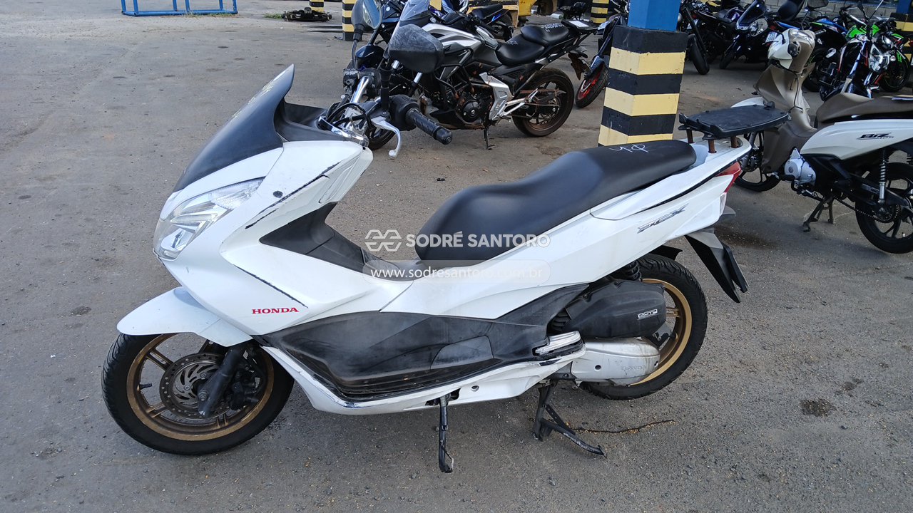Honda Pcx 150 Dlx - 2015/2016 — foto 3 de 11