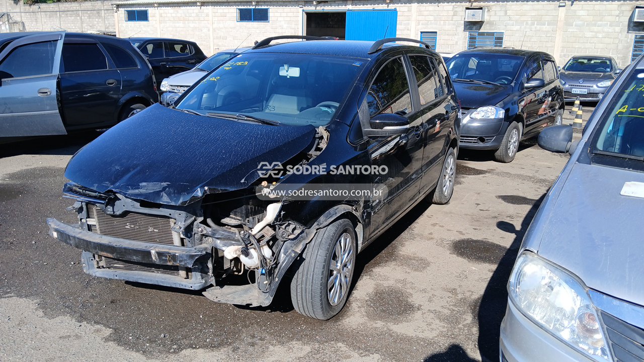 Volkswagen Spacefox Trend - 2011/2012 — foto 3 de 11