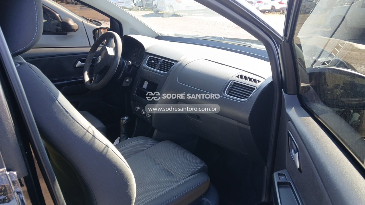 Volkswagen Spacefox Trend - 2011/2012 — foto 7 de 11