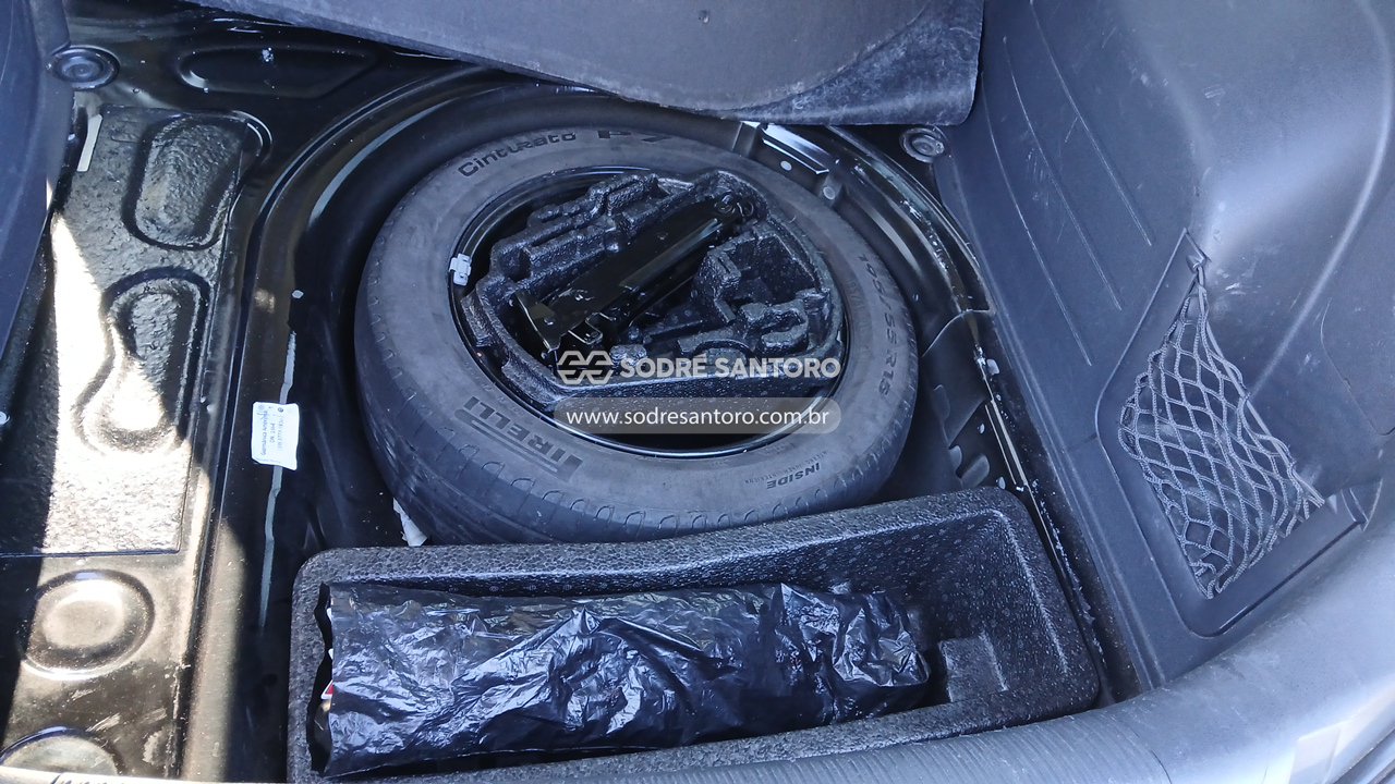 Volkswagen Spacefox Trend - 2011/2012 — foto 9 de 11
