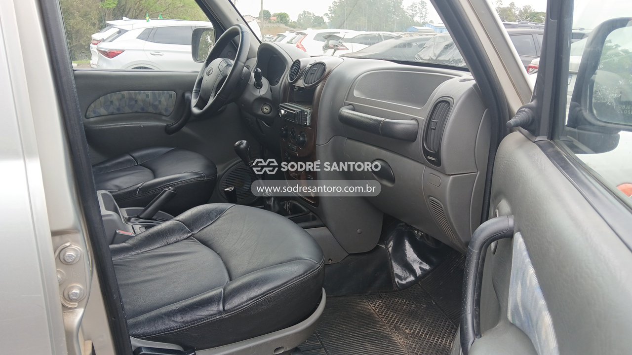 Bramont Scorpio Suv 4x4 - 2009/2009 — foto 8 de 13