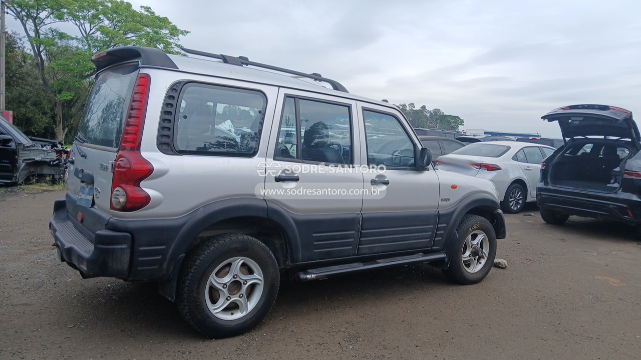 Bramont Scorpio Suv 4x4 - 2009/2009 — foto 4 de 13
