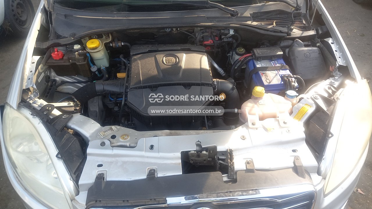 Fiat Linea Absol. 1.8 DL - 2013/2014 — foto 5 de 13