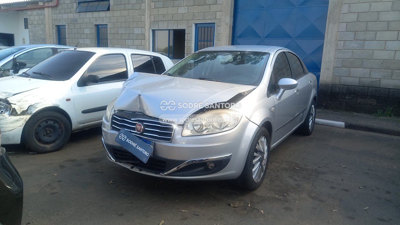 Fiat Linea Absol. 1.8 DL - 2013/2014 — foto 3 de 13