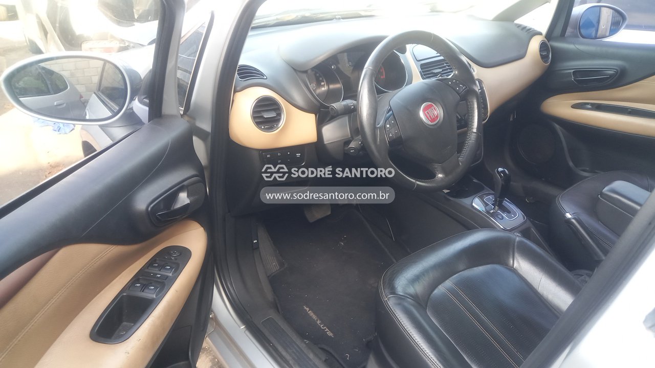 Fiat Linea Absol. 1.8 DL - 2013/2014 — foto 6 de 13