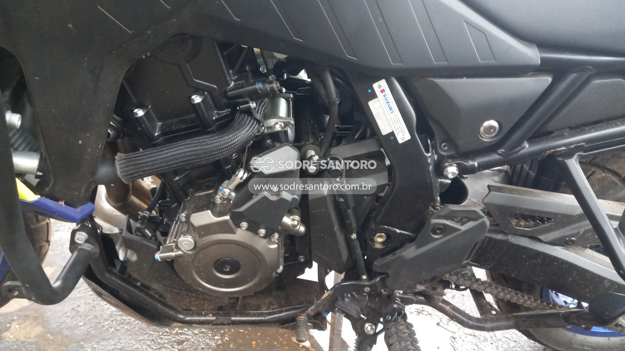 Suzuki V-strom 800 DE - 2026/2027 — foto 5 de 10