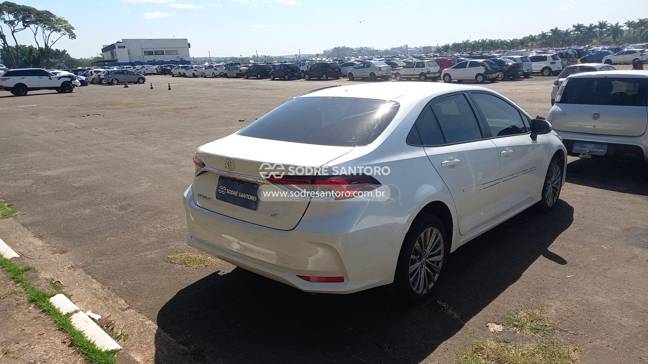 Toyota Corolla Xei 20 - 2025/2026 — foto 4 de 13