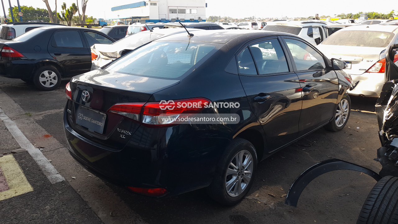 Toyota Yaris SD Xlplus AT - 2018/2019 — foto 4 de 9