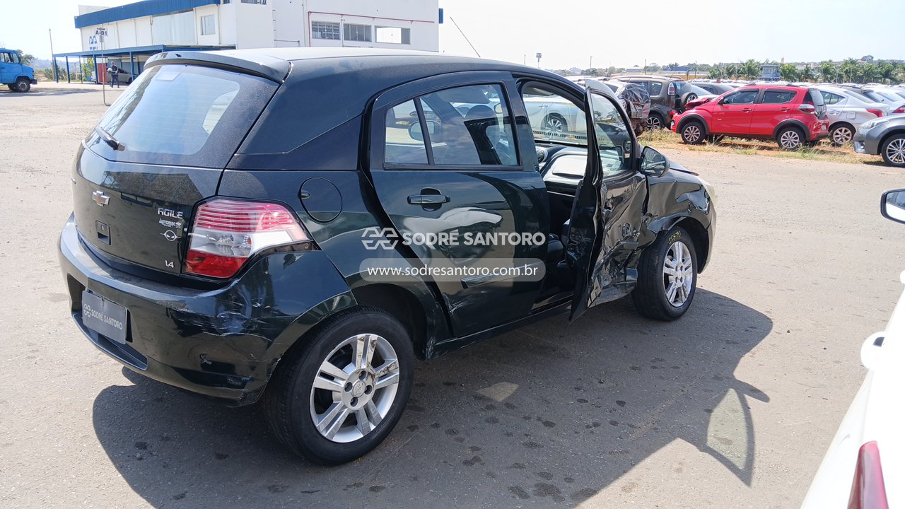 Chevrolet Agile Ltz - 2010/2011 — foto 4 de 13