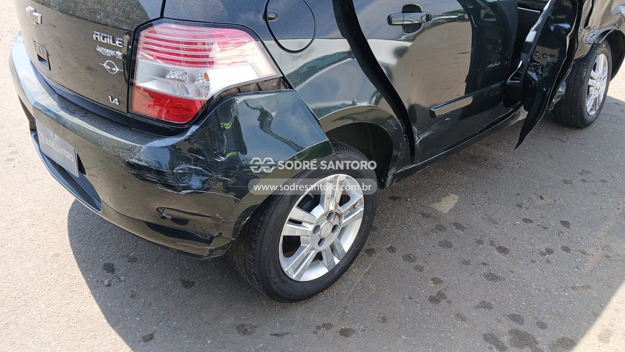 Chevrolet Agile Ltz - 2010/2011 — foto 11 de 13