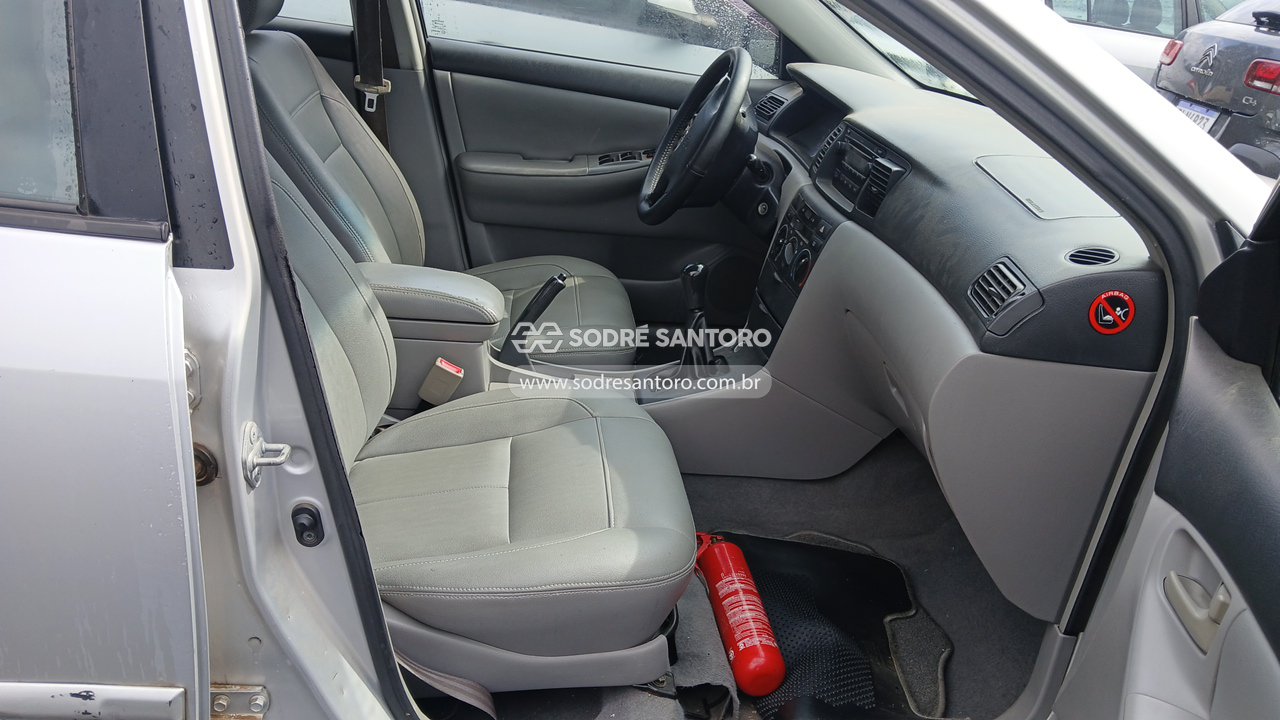 Toyota Corolla Xei 18vvt - 2006/2007 — foto 8 de 10