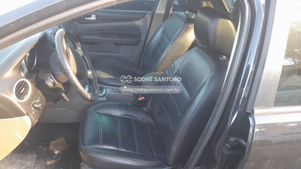Ford Focus TI 2lfc Flex - 2011/2012 — foto 8 de 11