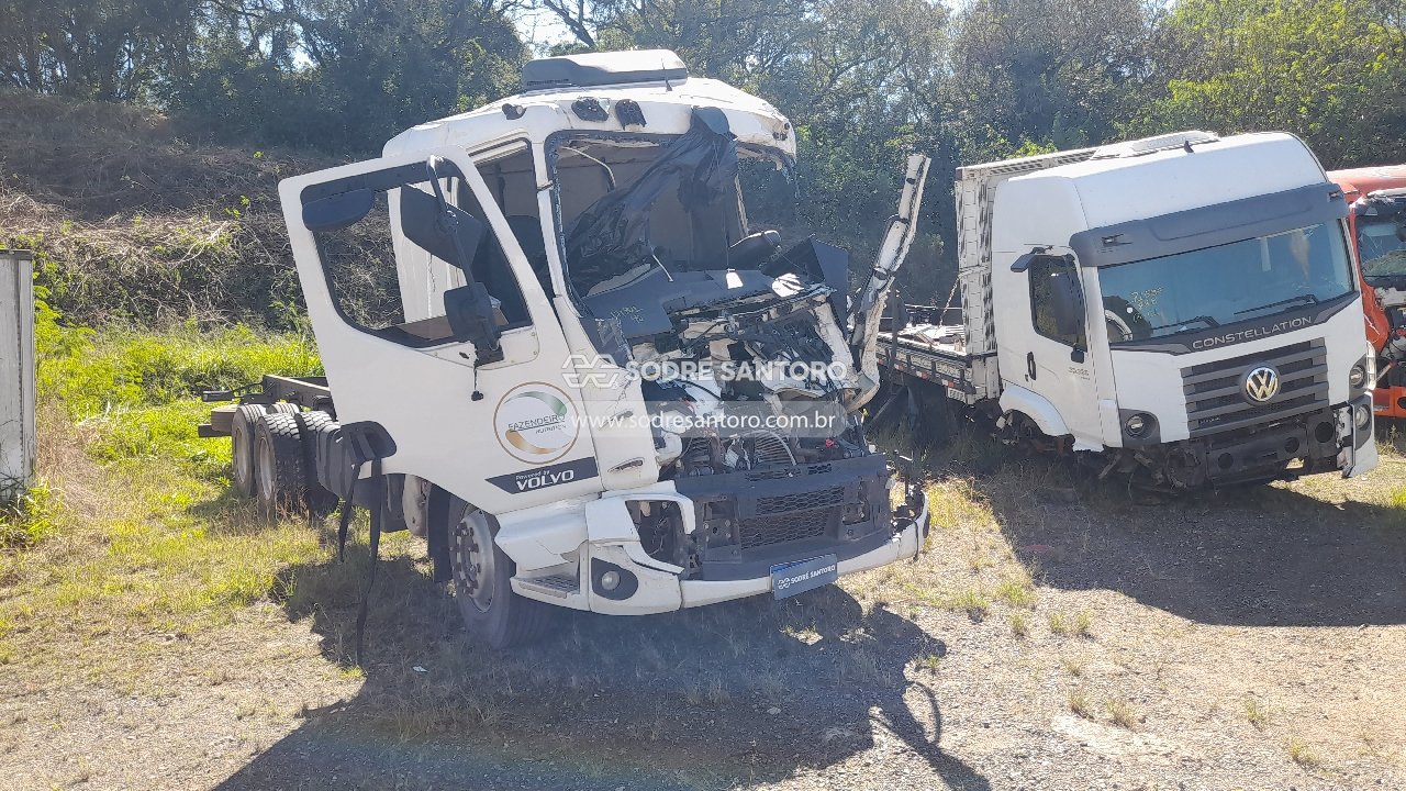 Volvo VM 290 6x2 R - 2025/2025 — foto 3 de 13