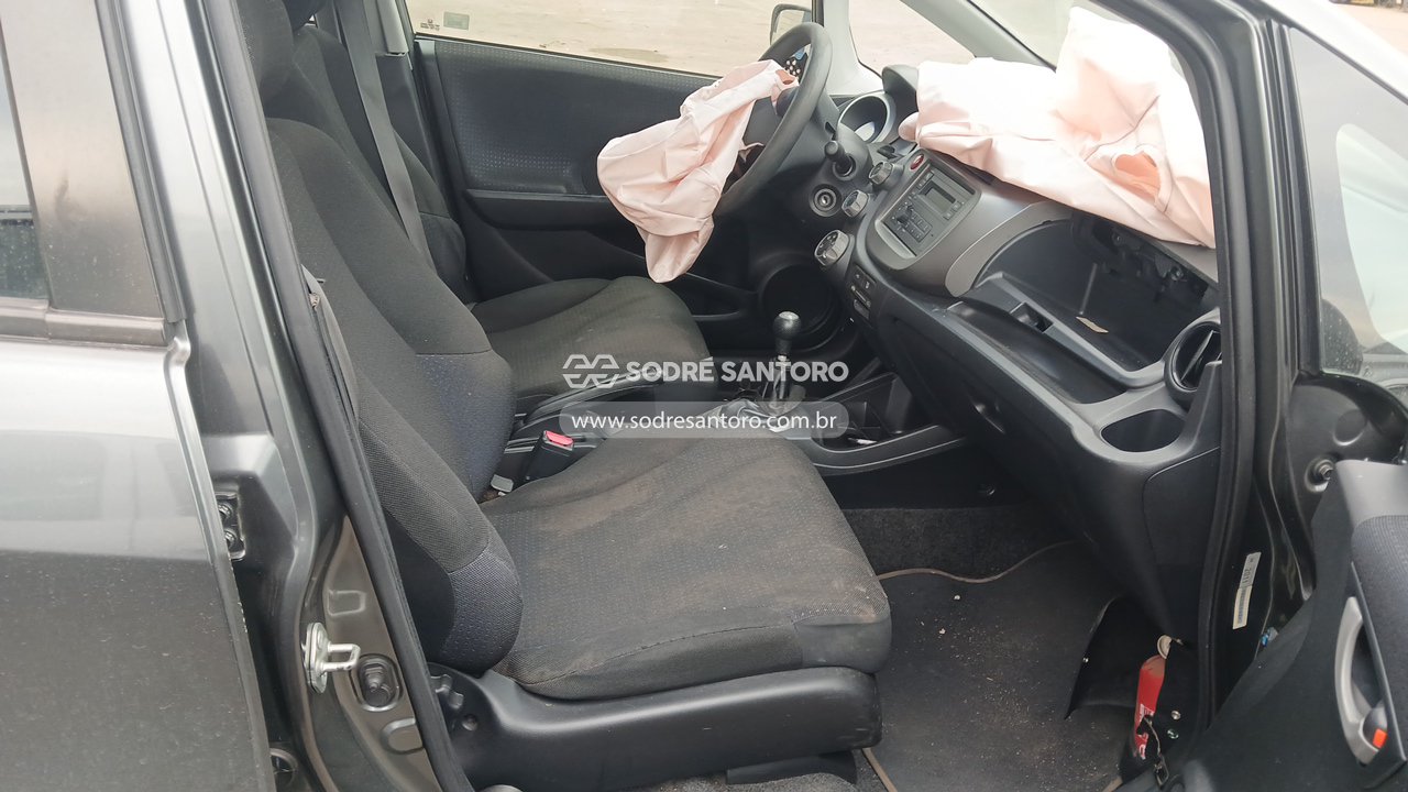 Honda Fit DX Flex - 2011/2011 — foto 8 de 12