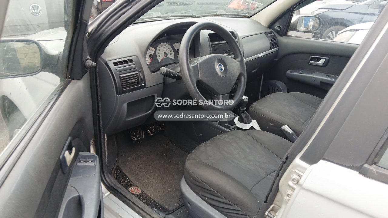 Fiat Palio Elx Flex - 2007/2008 — foto 6 de 13